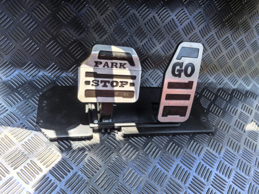 Гольфкар GreenCamel Сонора A22L (2+2 3,5kW AC 225/55-B12 литые)